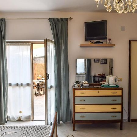 La Terra Di Mingo Bed & Breakfast Вадо Лигуре Екстериор снимка