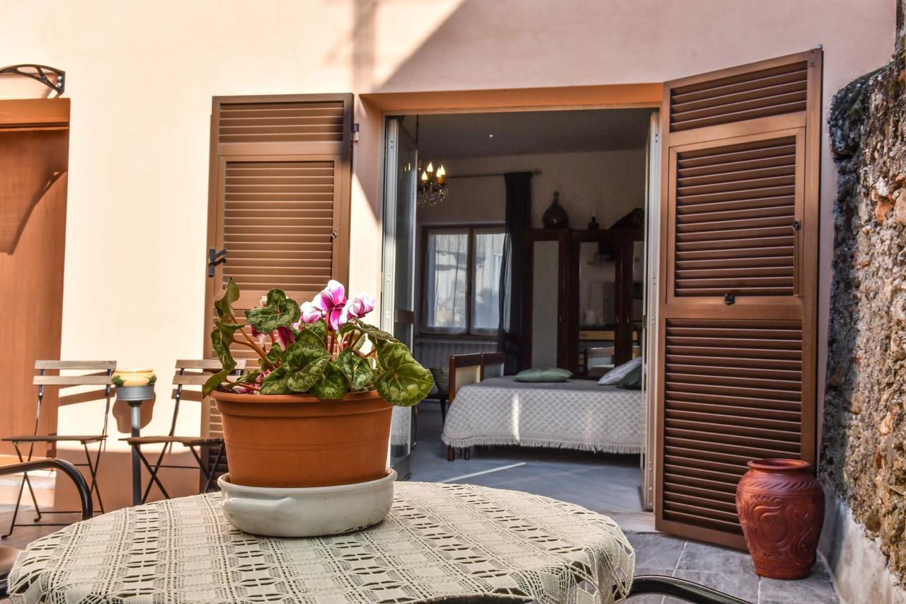 La Terra Di Mingo Bed & Breakfast Вадо Лигуре Екстериор снимка